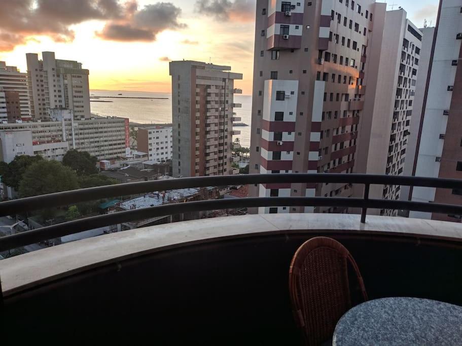 Lindo Flat próximo a beira mar de Meireles Fortaleza - Hotel Tulip Inn Exterior foto
